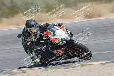 media/Sep-20-2025-Race Pace (Sat) [[d4e1b33f4d]]/Verified/Turn 10 Inside (1125am)/